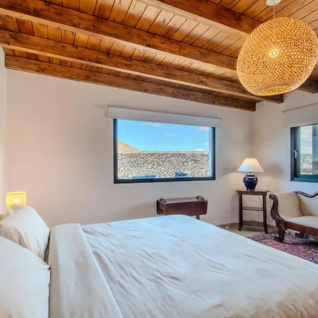 Casa Mar De Lava -escapada Activa En Masdache, Corazon De Lanzarote Tías
