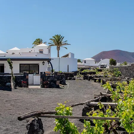 Casa Mar De Lava -escapada Activa En Masdache, Corazon De Lanzarote * Tias